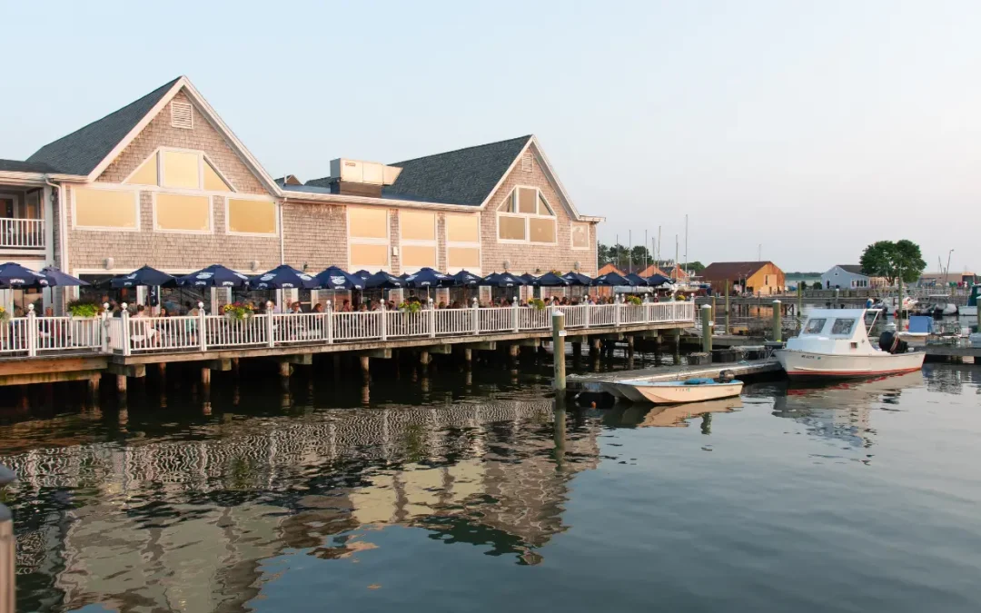 Best Spots for Group Photos at a Waterfront Wedding Venue in Maine
