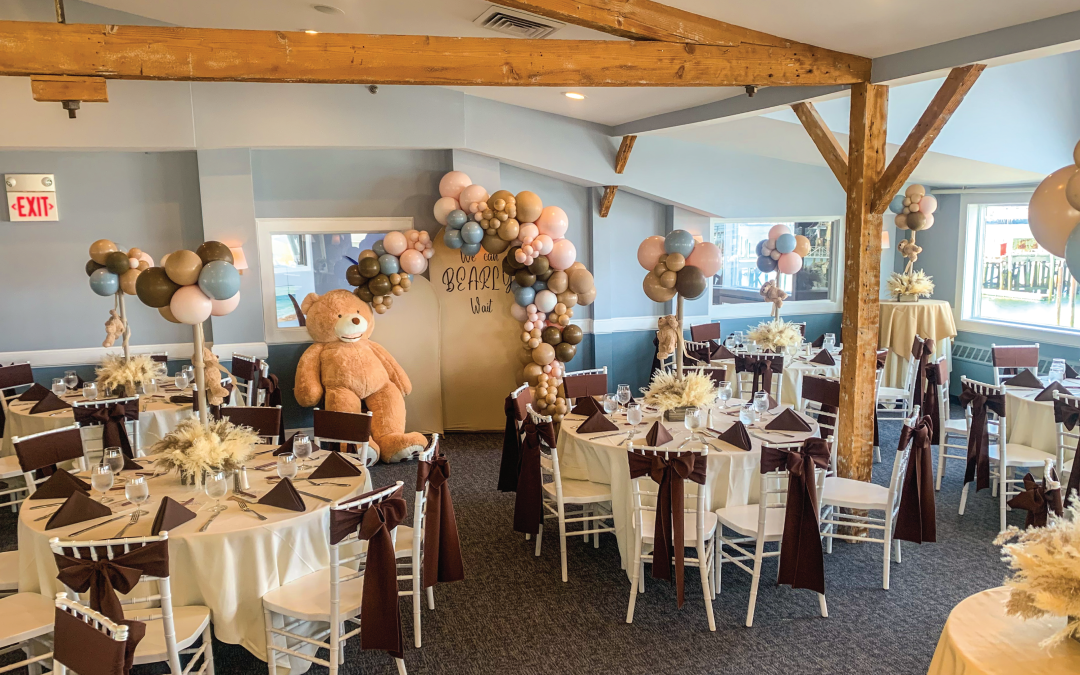 Which South Portland Venue Offers Private Bars for Graduation Parties?